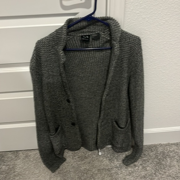 Sweater - Picture 3 of 4